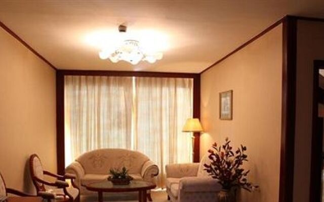 Yicheng Business Hotel - Dalian