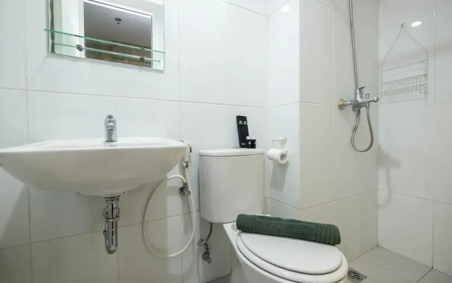 Comfy and Nice Studio Apartment at Tamansari Mahogany