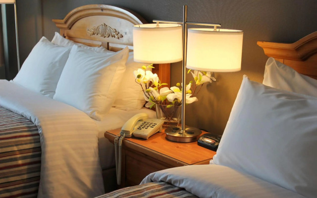 Confederation Place - Hotel