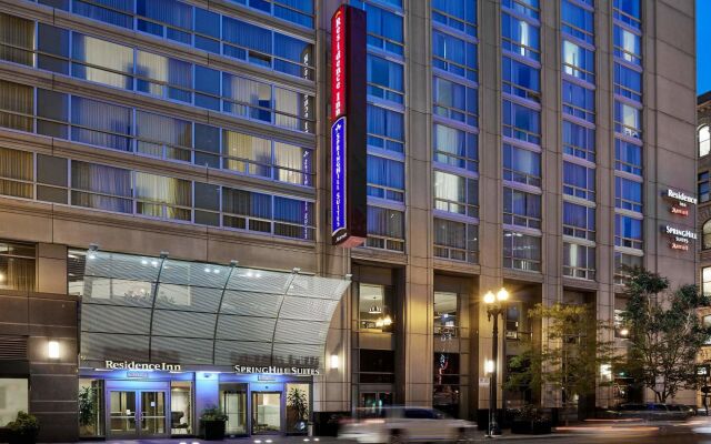 Residence Inn by Marriott Chicago Downtown / River North