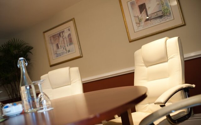 Holiday Inn Milton Keynes East M1jct.14