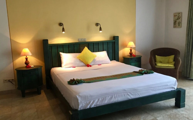 Gunung Paradis Retreat – Guest Rooms – Seririt