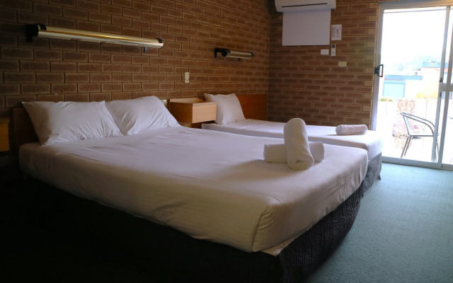 Corowa Golf Club Motel