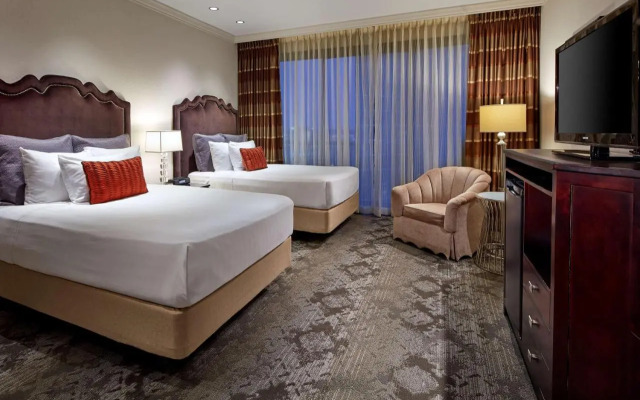 Crowne Plaza Tulsa
