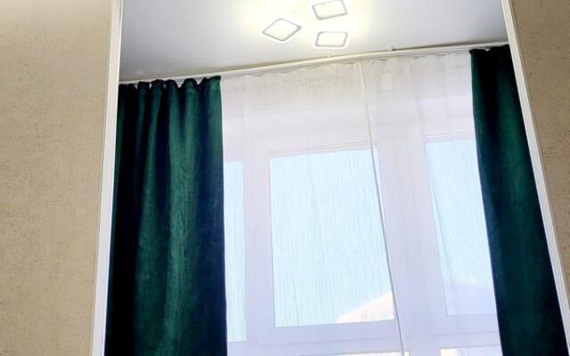 Apartments on Yasny Bereg street