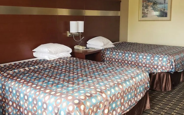 Taylor village inn and suites