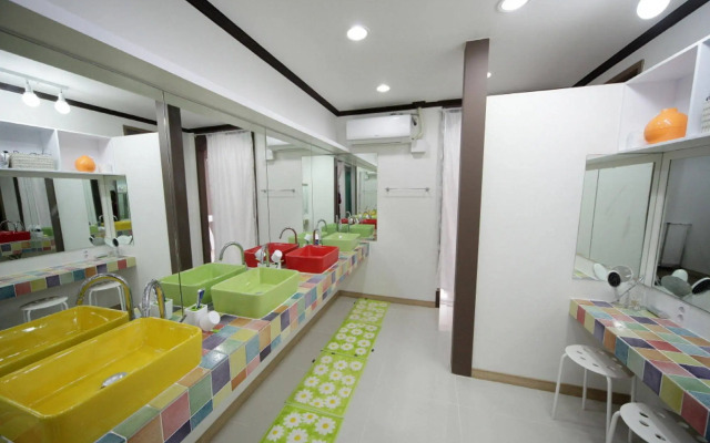SUM Guesthouse Premium