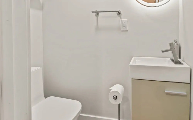 Stylish 3-Bedroom Home in Philly