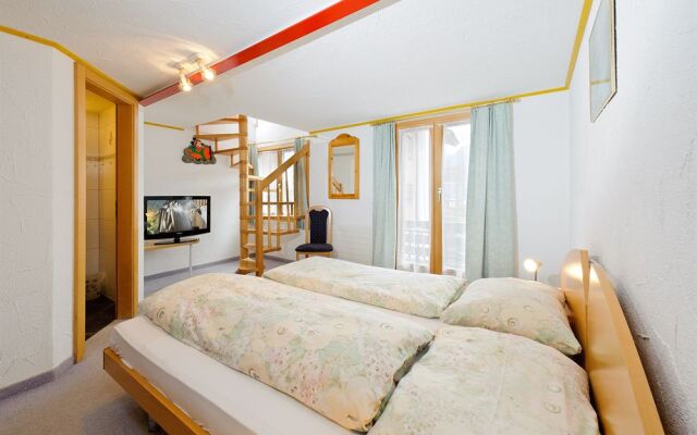 Hotel Alpina