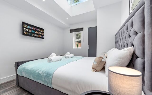 Impeccable Ensuite Room in Finsbury Park Londonn19