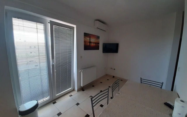 Bruna - 300m From Beach - A2 1.kat