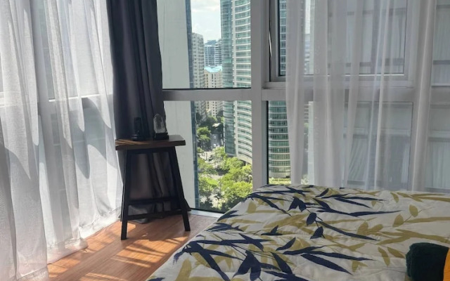 BGC Cheap Condo in BGC 5thavenue -23rd Street
