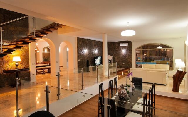 Majestic Villa Monte Leon