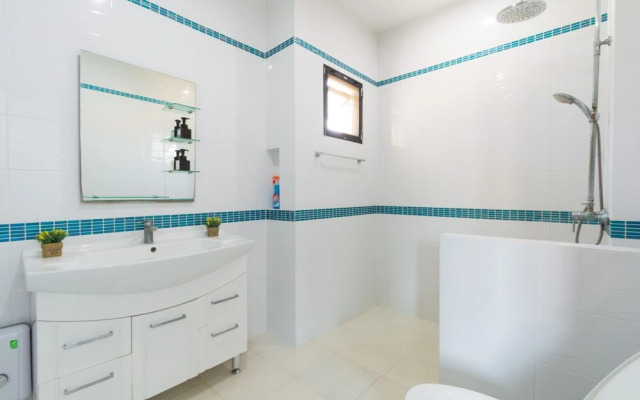 Private 4 Bedroom Pool Villa NB6