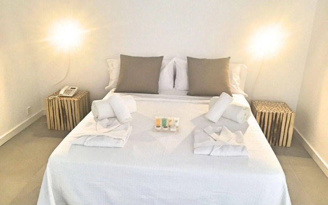 Victoria Sunset Suites Hotel