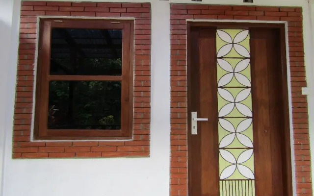 Penginapan Udin Syariah Bukit Rhema