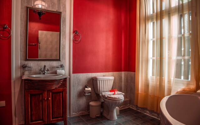 Ilion Hotel Suites