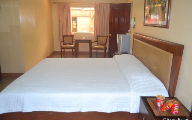 Pacific Breeze Hotel and Resort