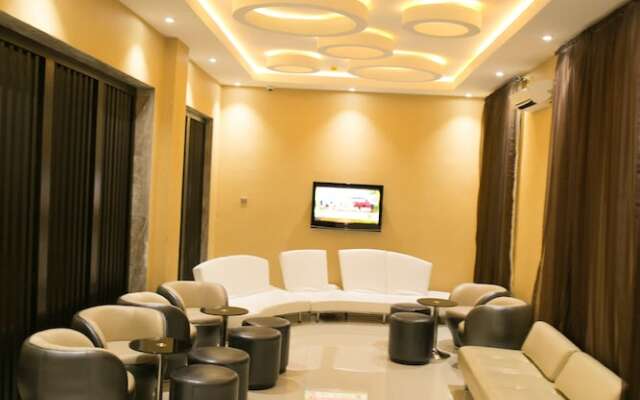 Echelon Heights Hotel