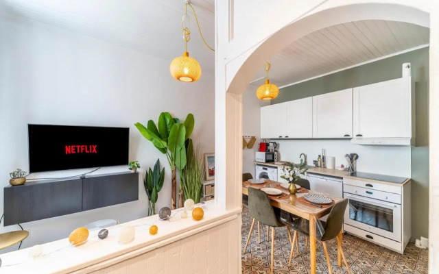 *Maison Bel-Étage-Netflix-Wifi-Coeur de ville*