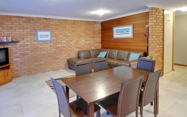 Apartment Illawong Inn 2