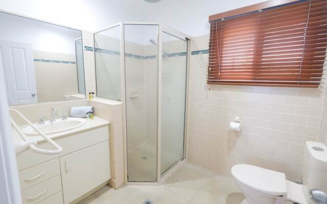 Absolute Airlie - Airlie Beach