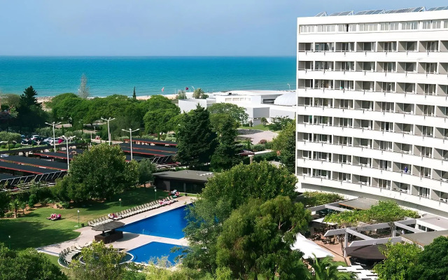 Dom Pedro Vilamoura