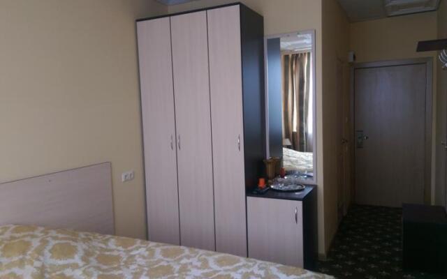 Domino Inn - hostel