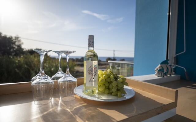 Seabreeze Villa - with Jacuzzi & heated pool