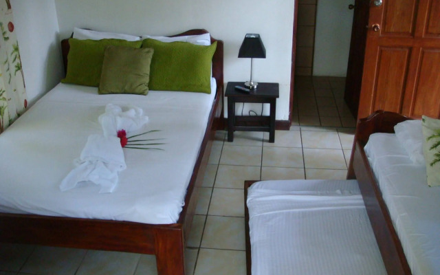Paradise Inn