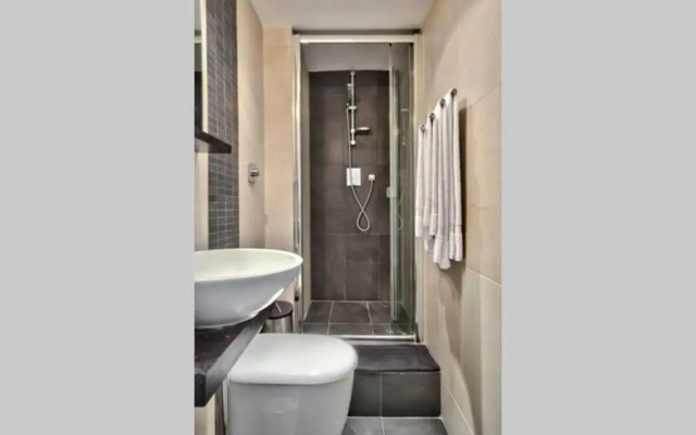 Valletta Timeless Elegance : City Centre Apartment