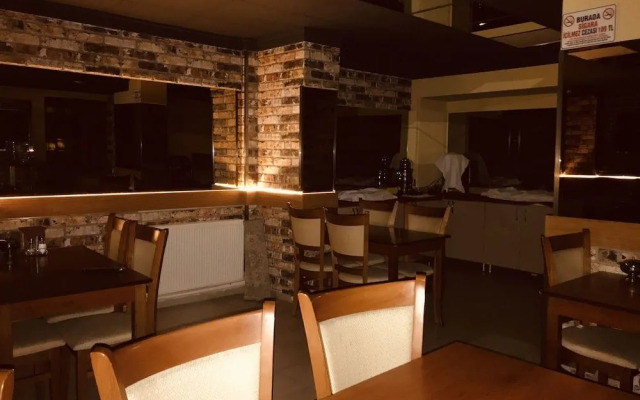 Akçam Otel