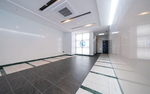 Grandouce Higashi-Shinsaibashi