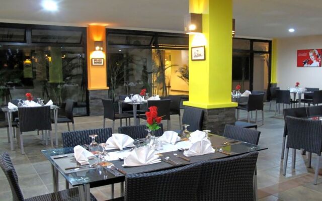 Collection O 295 Grha Ciumbuleuit Guest House