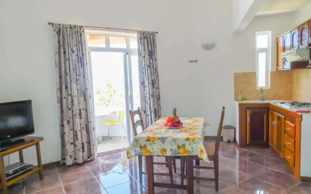 Tulsi Apartment & Studio