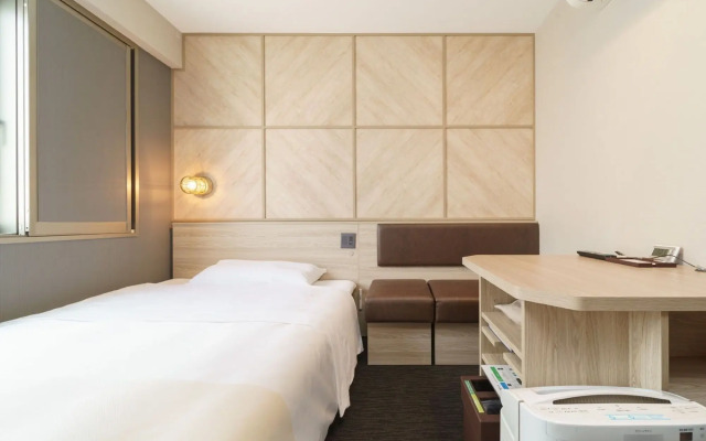 Super Hotel Umeda Higobashi