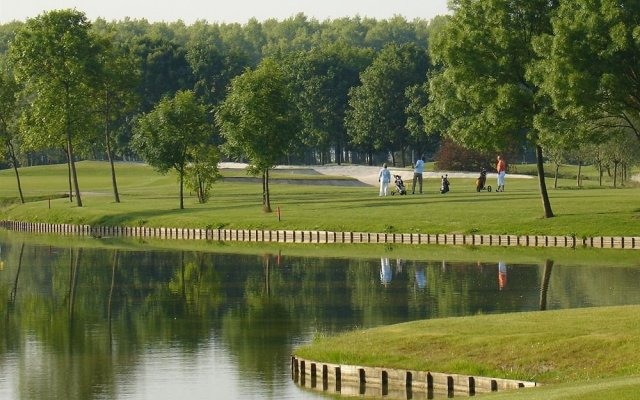 Hampshire Golfhotel – Waterland