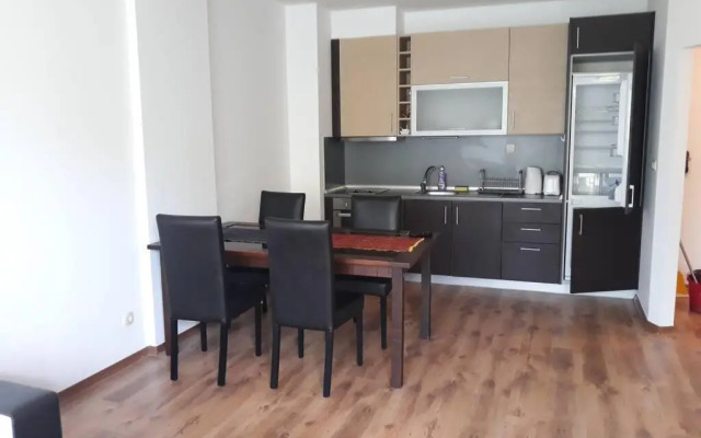 Apartment Detelina Residence