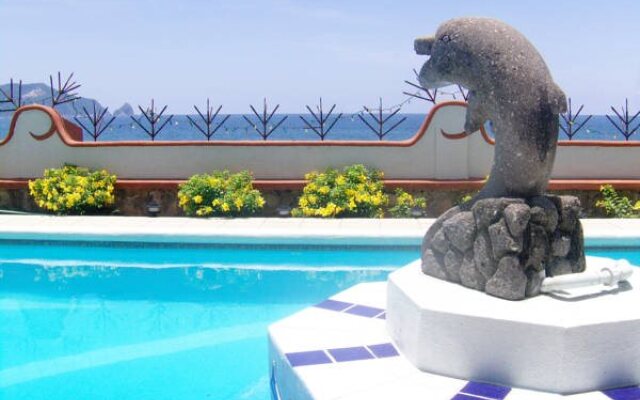La Paloma Oceanfront Retreat