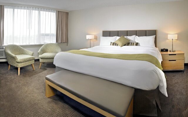 Coast Chilliwack Hotel by APA