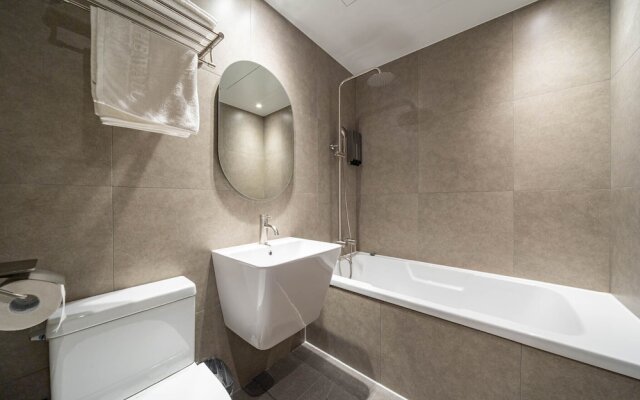 Jecheon The Wall Hotel