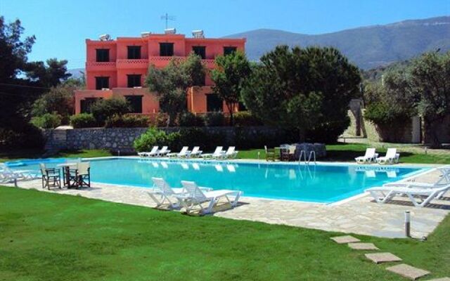 Aliki Beach Hotel