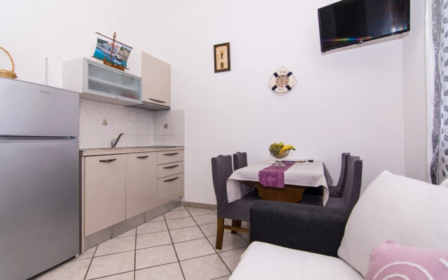 Apartments Lovric