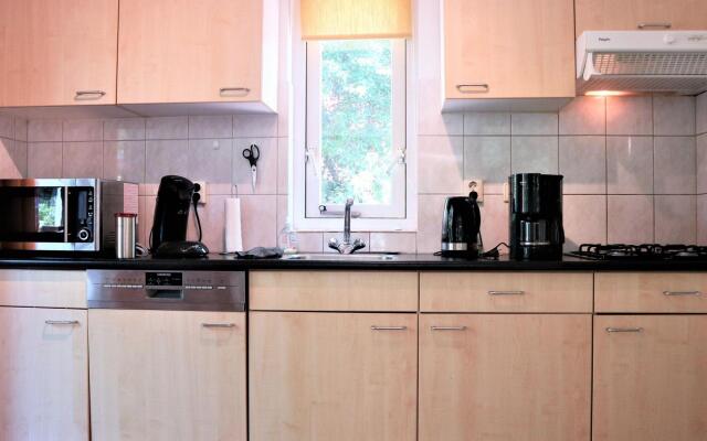 Holiday Home Buitenplaats Berg With 5 Rooms