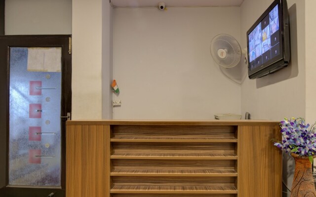 City Stay Hotel