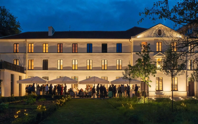 Domaine Reine Margot Paris - Issy MGallery Collection