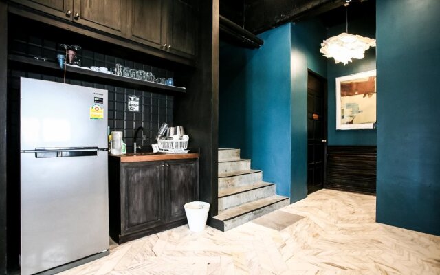 L'atelier Poshtel Phuket Hostel