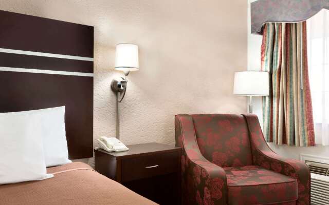Travelodge by Wyndham Killeen/Fort Hood