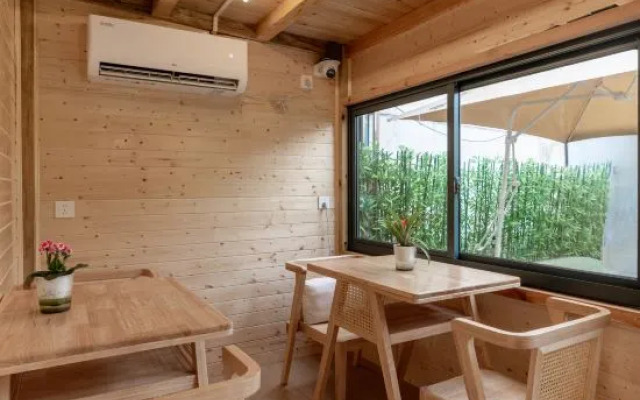 Mi Jia Youth Hotel
