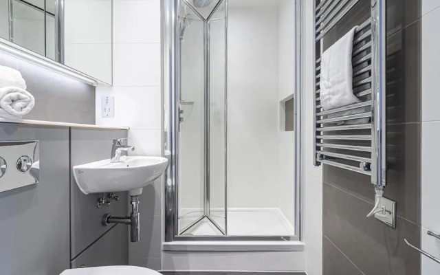 Two Bedroom Waterside Flat
